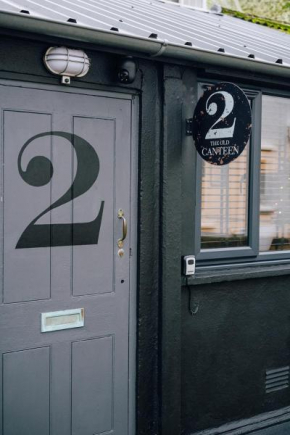2 The Old Canteen, Two Minute Walk To Beach